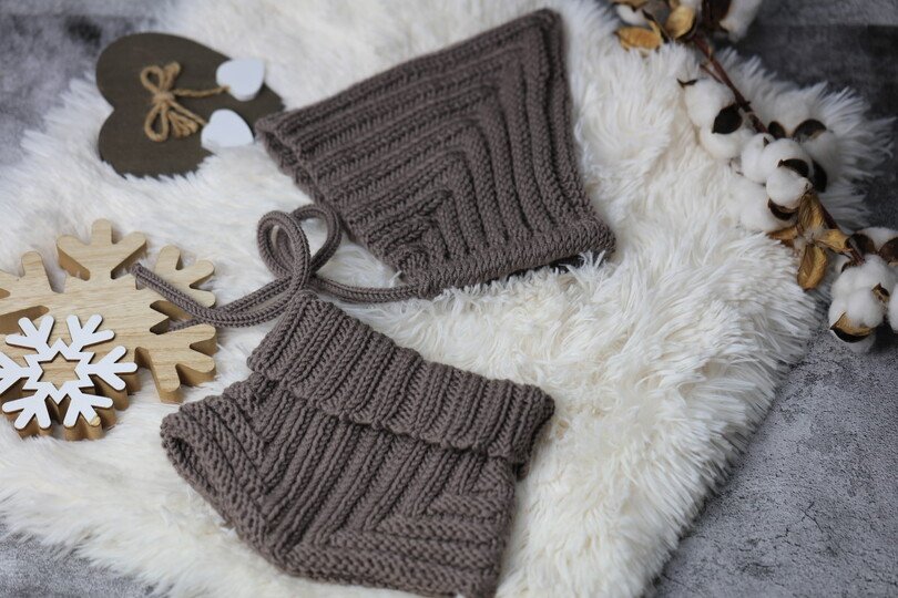 Bonnet hat/with collar scarf with cross ribs and lengthwise rib No. 010