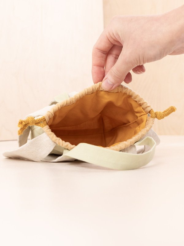 Daisy Drawstring Bag – Cute Flower Purse for Kids (Sewing Pattern) - Image 5