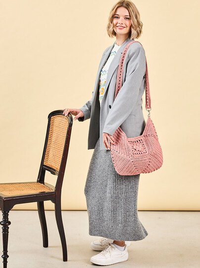 SHOPPER DEBORAH, MIT GRANNY-MITTE GEHÄKELT