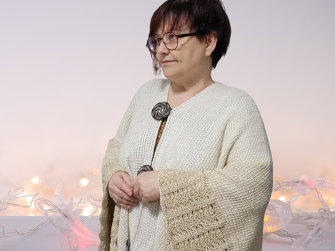 Elegantes Cape „Glanzzeit“ – Tunesisch häkeln | Fortgeschrittene