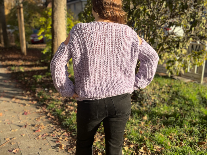 Häkelanleitung Cold-Shoulder Pullover "Purple Rain"