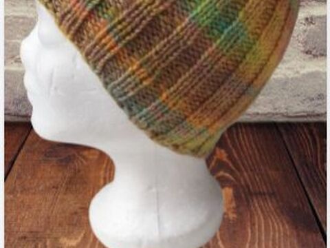 Anleitung für eine superschöne, klassische Rippenmütze aus Cool Merino Big