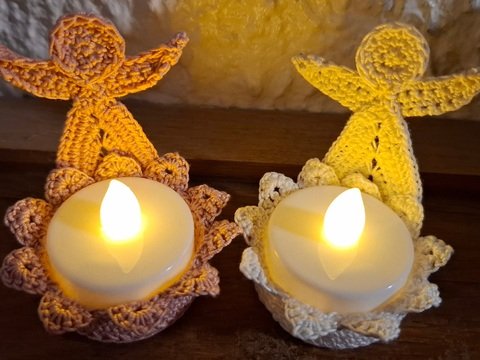 LED-Teelichtengel – Häkelanleitung
