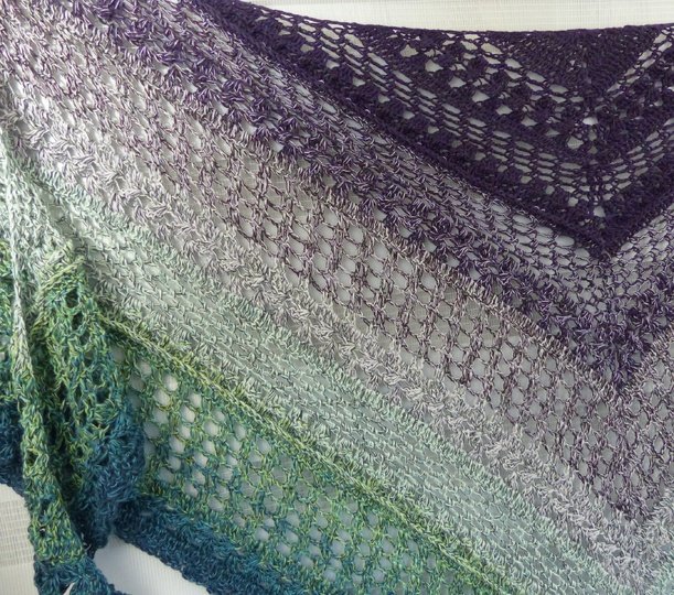 Crochet pattern for the Timeless shawl, a light and airy triangular shawl