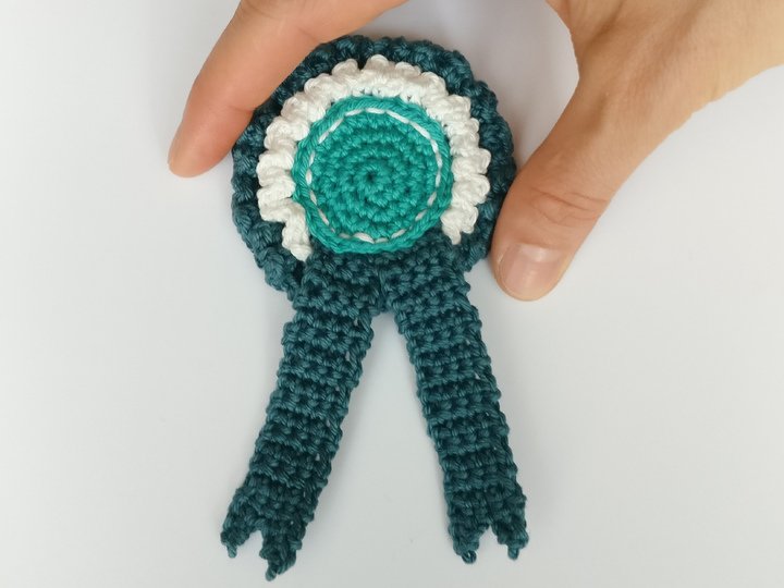 Crochet pattern tuning bow hobby horse, tutorial, rosette game horse