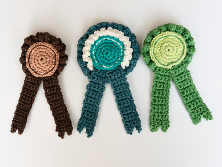 Häkelanleitung Tunierschleife Hobby Horse, DIY Anleitung Rosette Spielpferd