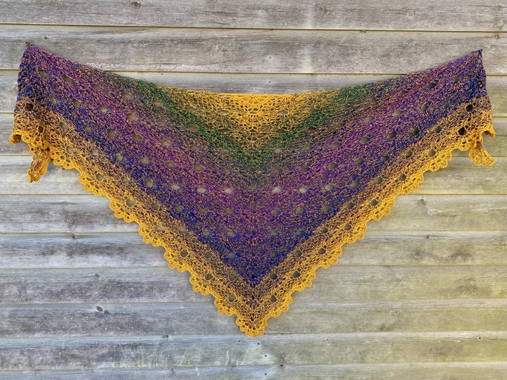 Anleitung Dreieckstuch Petalpoesie - Ein gehäkeltes Frühlings-Gedicht