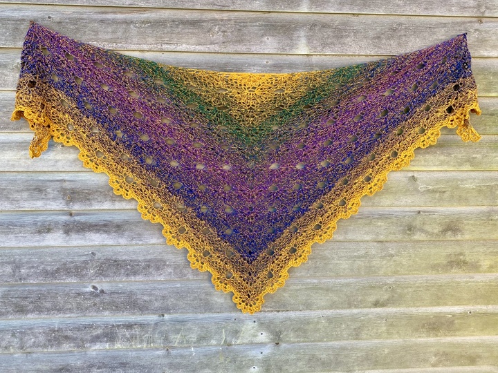 Anleitung Dreieckstuch Petalpoesie - Ein gehäkeltes Frühlings-Gedicht