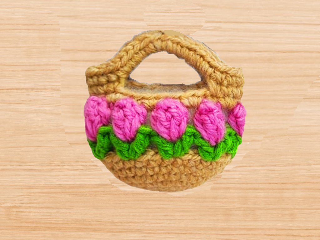 Tulip iPod Holder – Mini Floral Accessory Case (PDF + Video) - Image 3