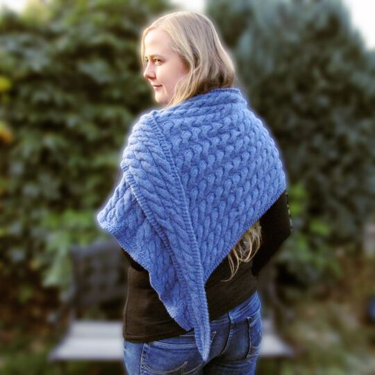 Lebenswege - Paths of Life, Cable Pattern Shawl