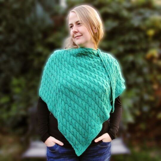 Lebenswege - Paths of Life, Cable Pattern Shawl