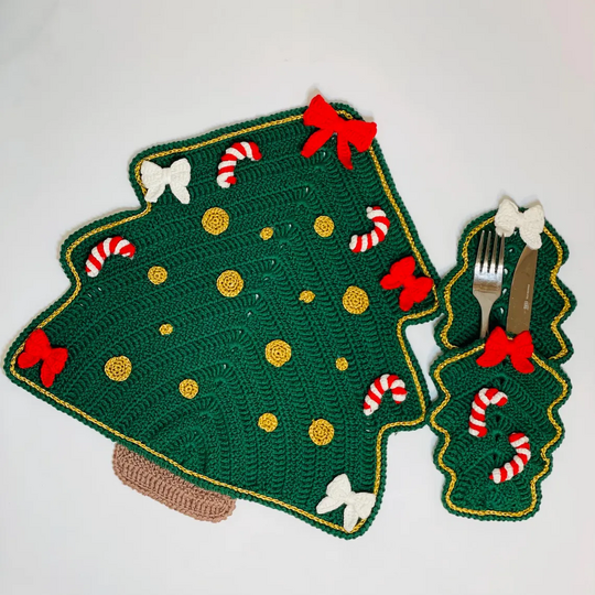 Crochet Pattern Christmas Tree Placemat for Christmas Table Decor