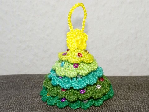 Häkelanleitung: Magischer 3D Weihnachtsbaum