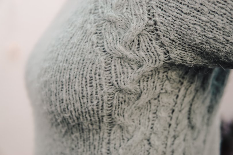 Ricarda's CableSweater | knitting pattern | sweater