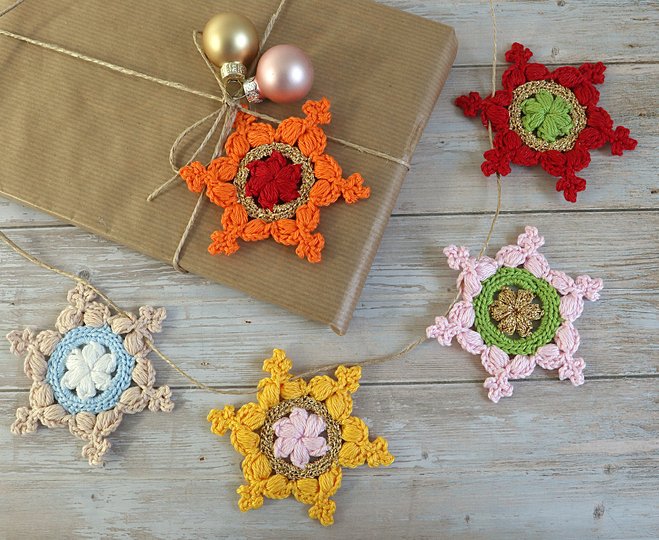 Schneeflocke "Kleine Helena" - Baumschmuck, Geschenkanhänger, Fensterdeko