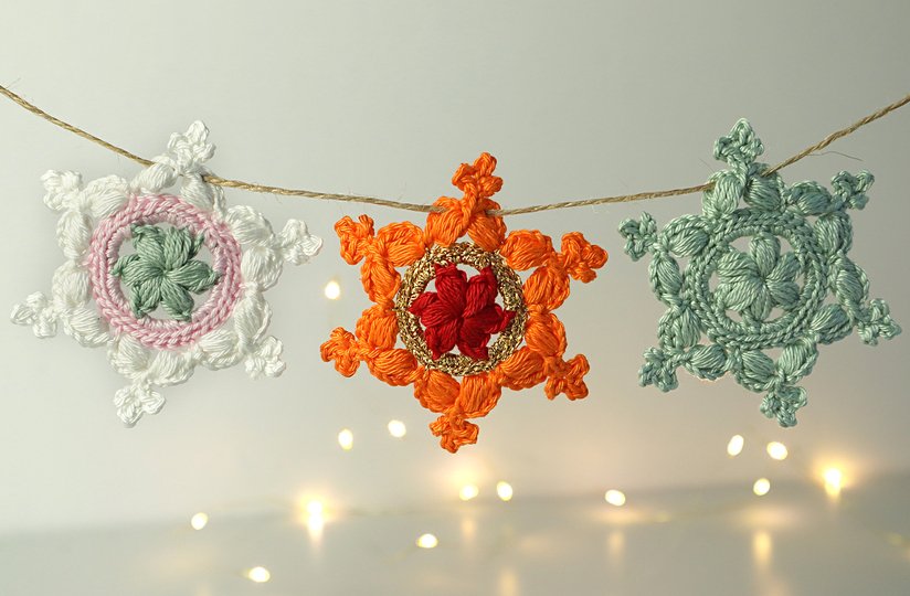 Schneeflocke "Kleine Helena" - Baumschmuck, Geschenkanhänger, Fensterdeko