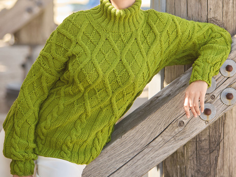 Pulli mit Aranmuster