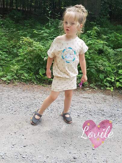 Schnittmuster Oversized Kinderkleid – Größe 74 bis 146 – Hoodiekleid