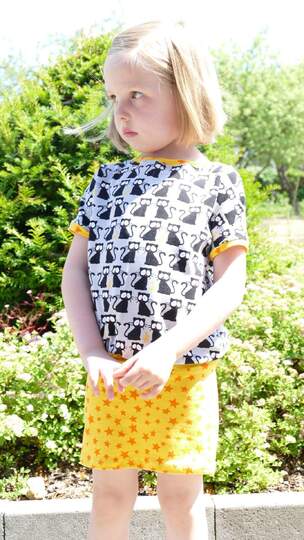 Schnittmuster Oversized Kinderkleid – Größe 74 bis 146 – Hoodiekleid