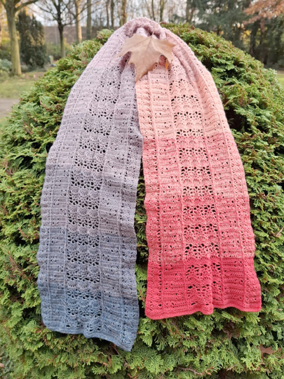 Schal "Kaminfeuer" - luftig warm in die kühle Jahreszeit