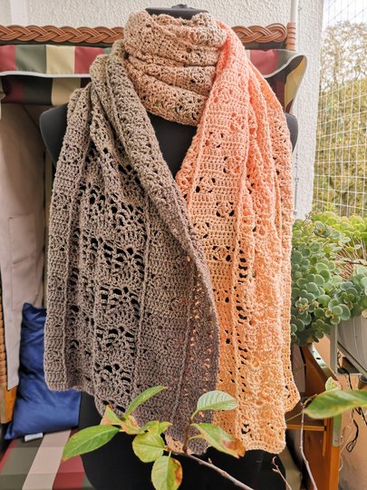 Schal "Kaminfeuer" - luftig warm in die kühle Jahreszeit