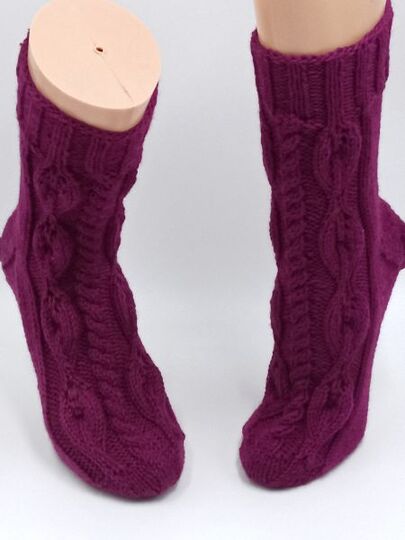 Sockenanleitung "Zungenglut", für Maschenzahlen 56 bis 72, Musterssatz 20 M