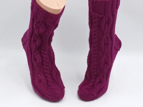 Sockenanleitung "Zungenglut", für Maschenzahlen 56 bis 72, Musterssatz 20 M