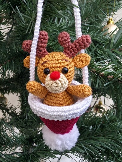 Anhänger "Elch in der Bommelmütze" - Häkelanleitung