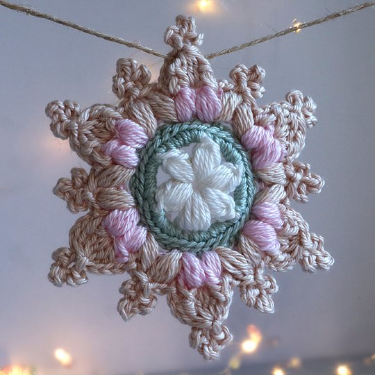 Snowflake “Large Helena” – gift tag, Christmas decoration, tree ornament