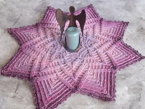 Kaleidostar – Häkelanleitung für ein Sternendeckchen in vier Größen