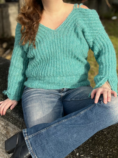 Crochet Pattern Sweater "Winter Dream"