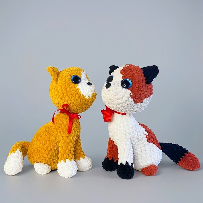 Plush Cat –  Calico, Siamese or Ginger. Crochet Pattern