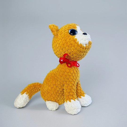Plush Cat –  Calico, Siamese or Ginger. Crochet Pattern