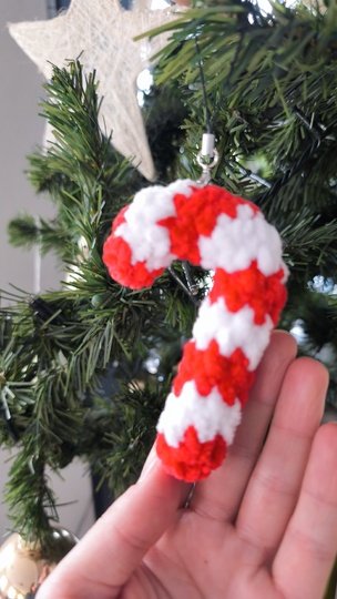 Candy Cane / Zuckerstange häkeln – Weihnachts-Freebie (ohne Draht)