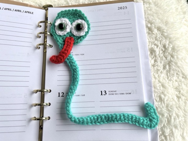 Häkelanleitung Lesezeichen Schlange