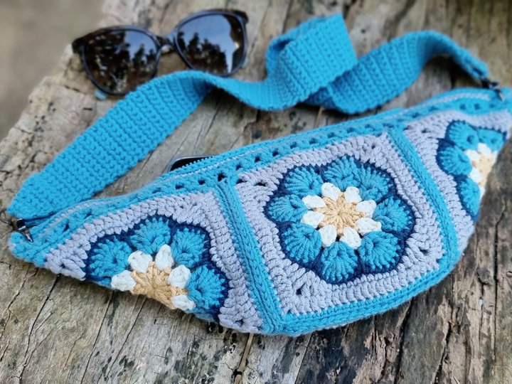 T11 Crochet pattern. Granny‑square crossbody sling bag