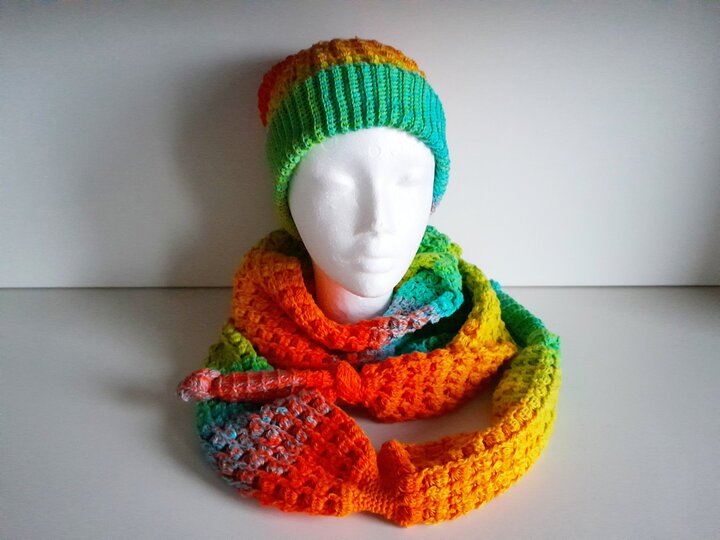 Winterset "Kunterbunt" Schal, Beanie und Handstulpen Häkelanleitung