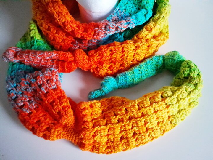 Winterset "Kunterbunt" Schal, Beanie und Handstulpen Häkelanleitung