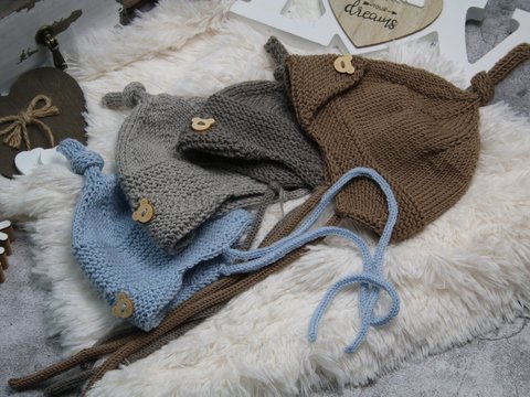 Knitting pattern for baby hat knitted with knots No. 003