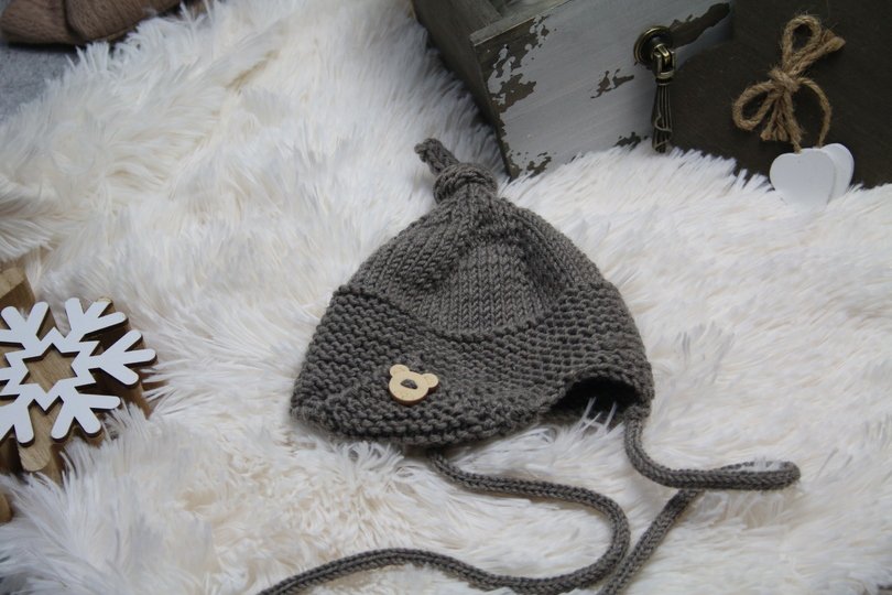 Strickanleitung Baby Mütze gestrickt mit Knoten No. 003