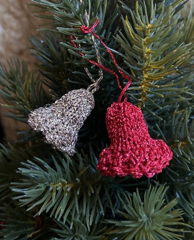 Strickanleitung Mini-Weihnachtsglöckchen - Bild 7