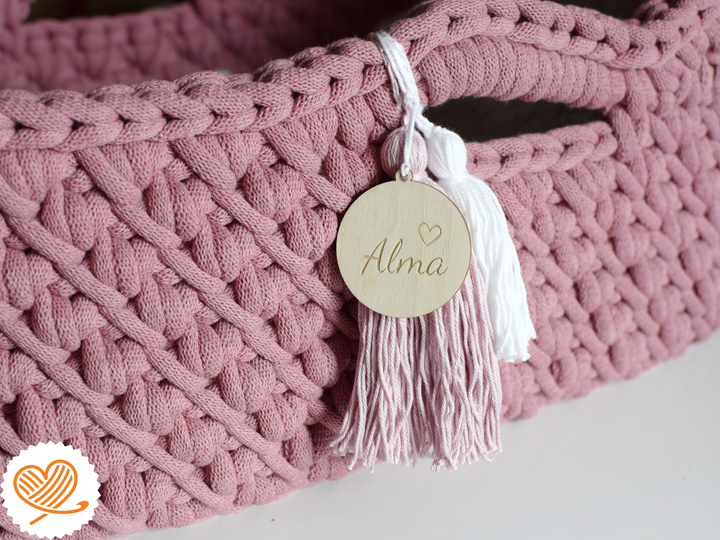 + FERIA + Crochet Moses basket with roof in all sizes with wooden base