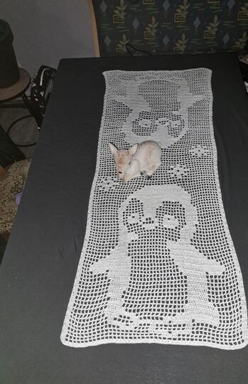 Tischläufer Pinguin häkeln