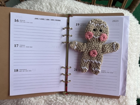 Häkelanleitung Lebkuchenmännchen Lesezeichen