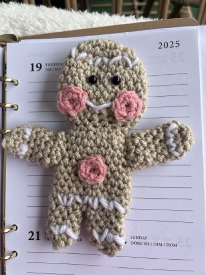 Häkelanleitung Lebkuchenmännchen Lesezeichen