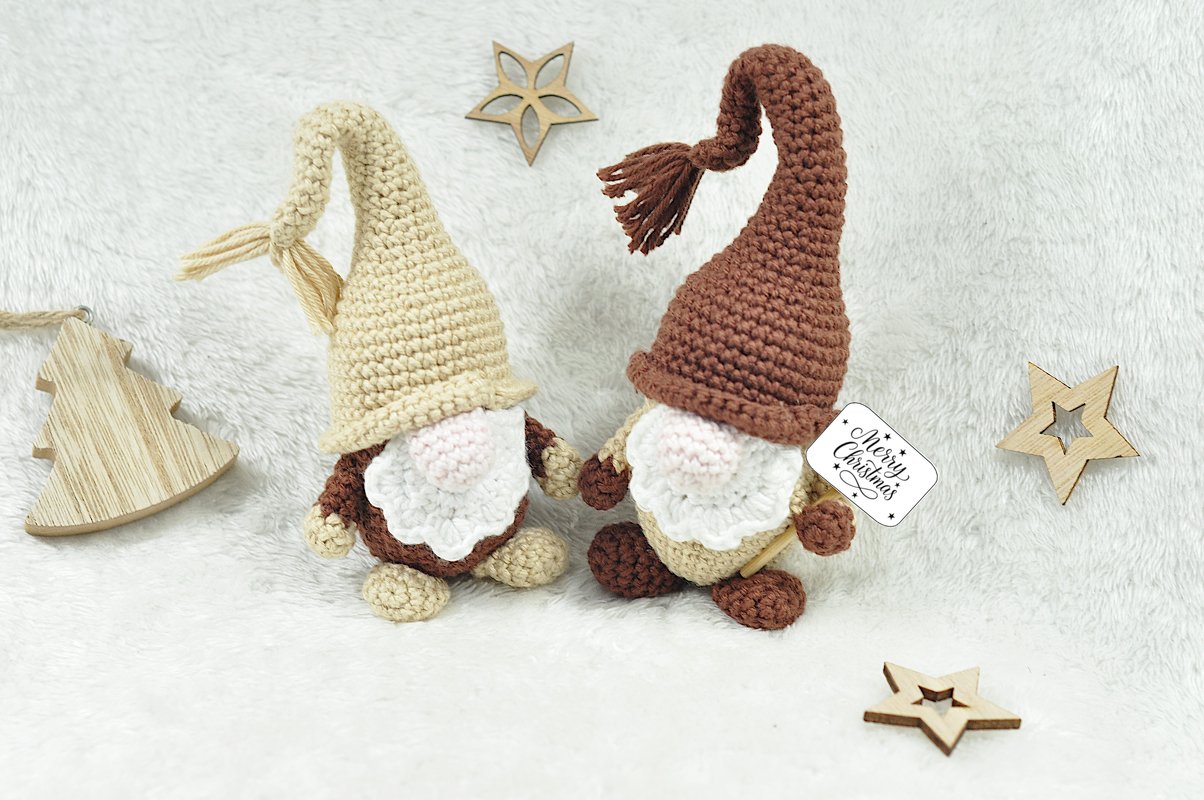 Crochet Pattern Christmas Gnome *great gift idea*