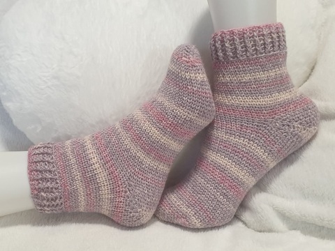 Anleitung für Häkelsocken Midfield mit Bumerang-Ferse - wie gestrickt