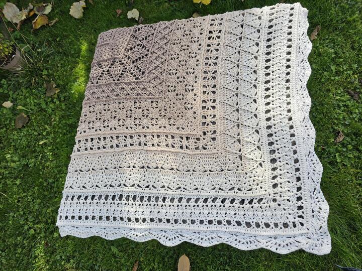 Häkelanleitung Testfeen-Tuch