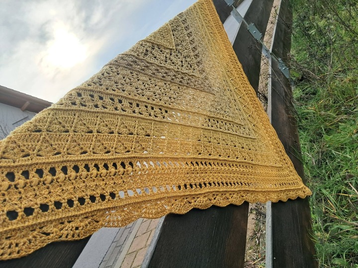 Häkelanleitung Testfeen-Tuch