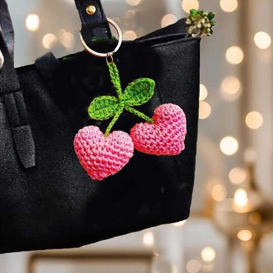 Häkelanleitung 2 Herzen Schlüsselanhänger PDF + Video (Englisch)